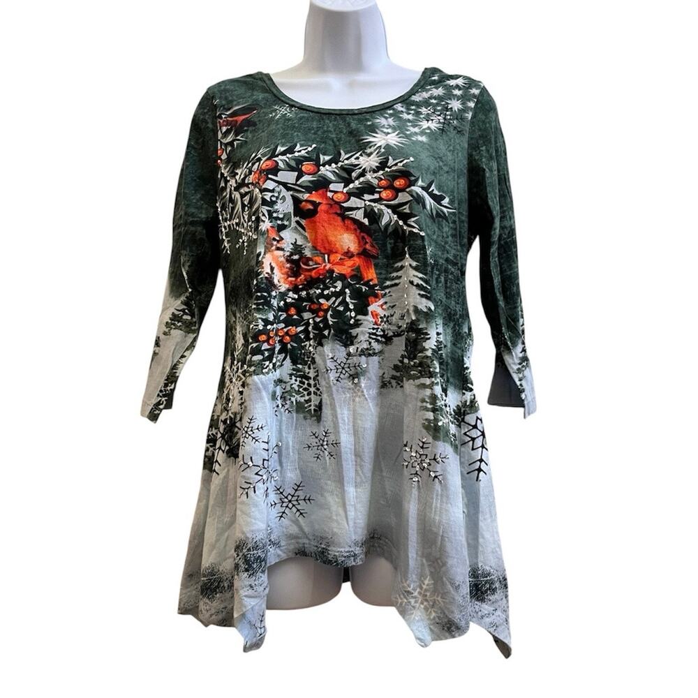 Collections Etc Cardinal Winter Scene Embellished Handkerchief Hem Top Medium